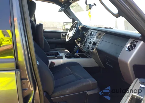 2017 Ford Expedition Xlt z USA, uszkodzony, nr VIN 1FMJU1JT0HEA70048